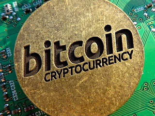 bitcoin iras antminer s9 bitcoin grynieji pinigai